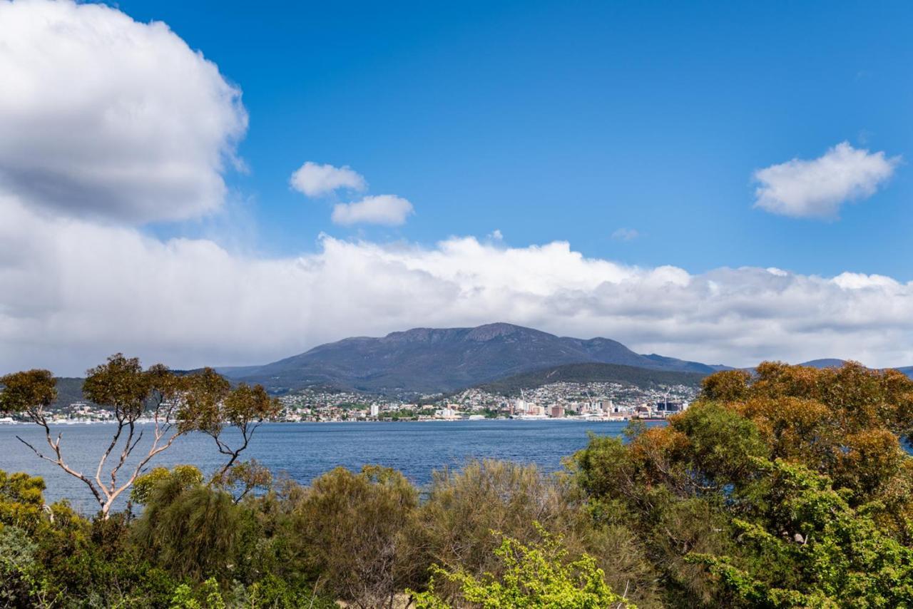 Litora Accommodation Hobart Extérieur photo