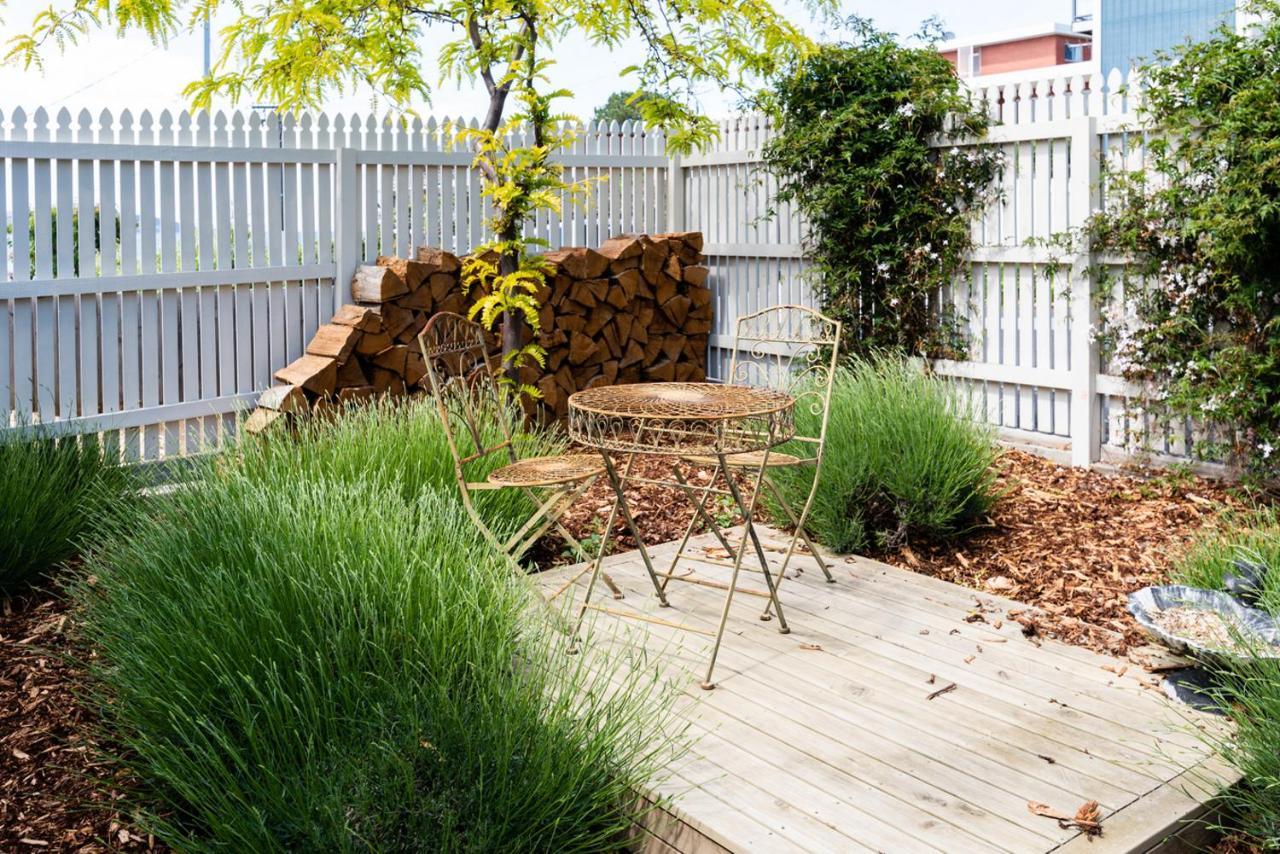 Litora Accommodation Hobart Extérieur photo